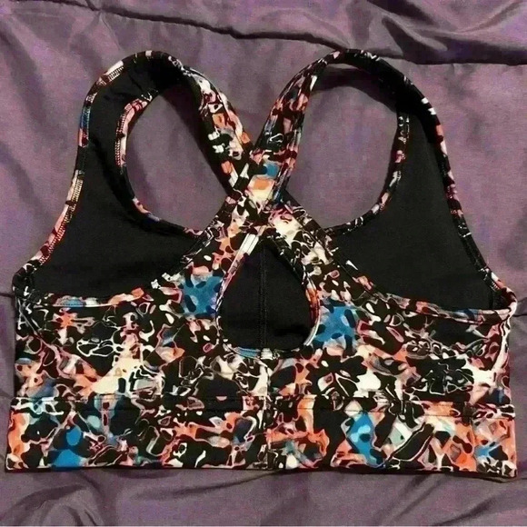 Under  Armour sports bra compression size XS - Picture 2 of 4